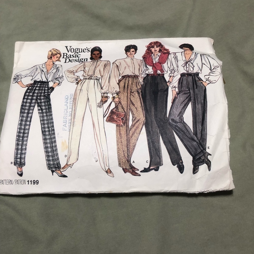 Vintage Vogue's Basic Design Pattern 1199-size14- cut-  pants pattern